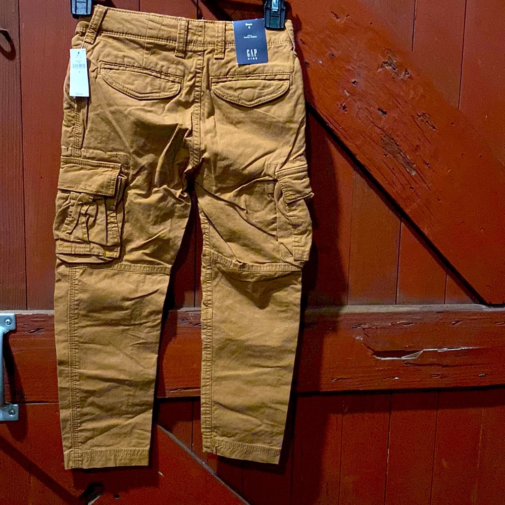 Gap Boys cargo pants size 6